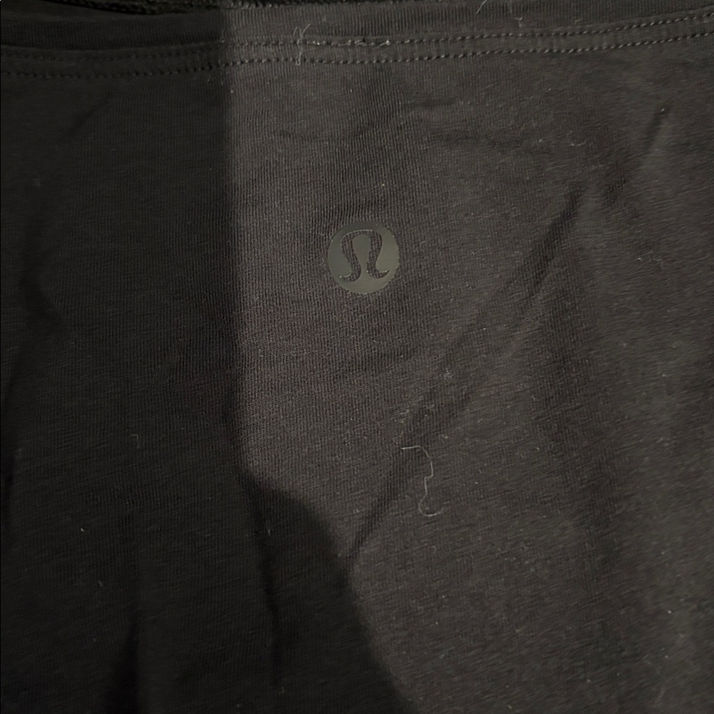 Lululemon Back in Action top - Picture 3 of 3